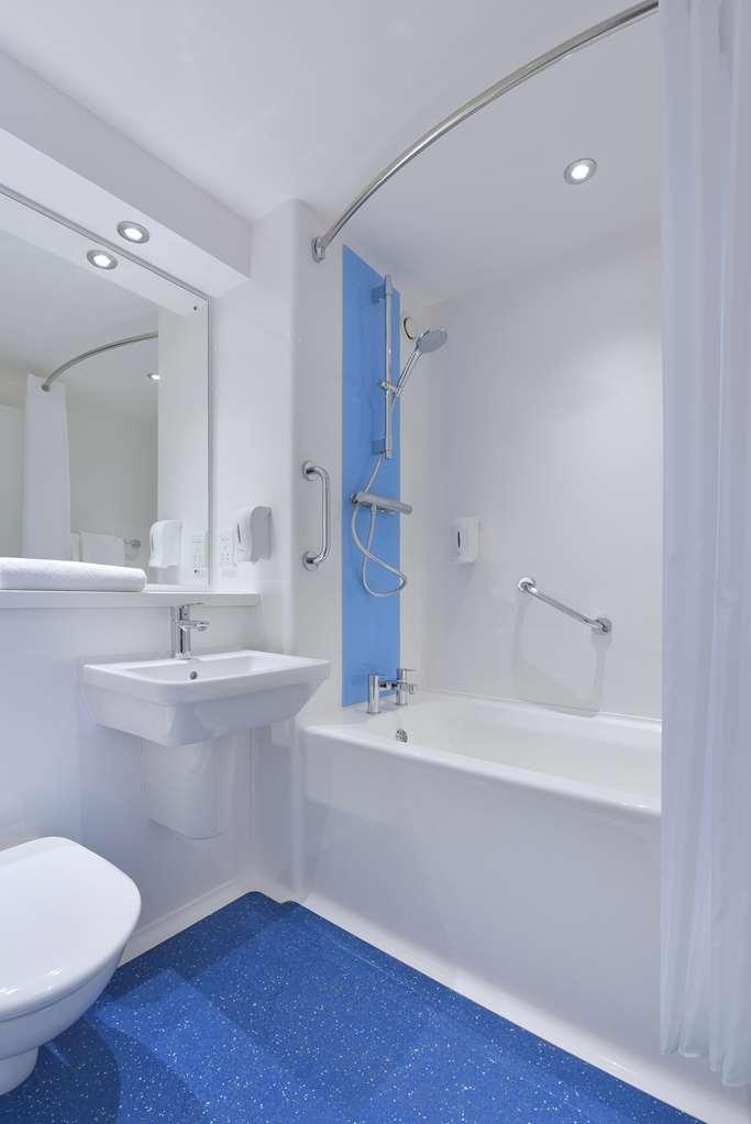 Travelodge كيرفيلي الغرفة الصورة
